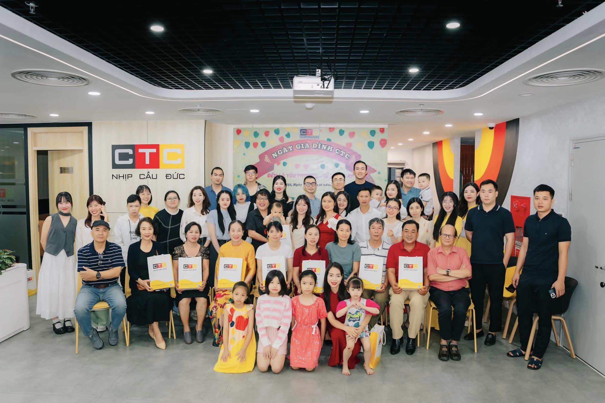 Ngày hội gia đình CTC: “CTC là nhà - CTC ist mein Zuhause”