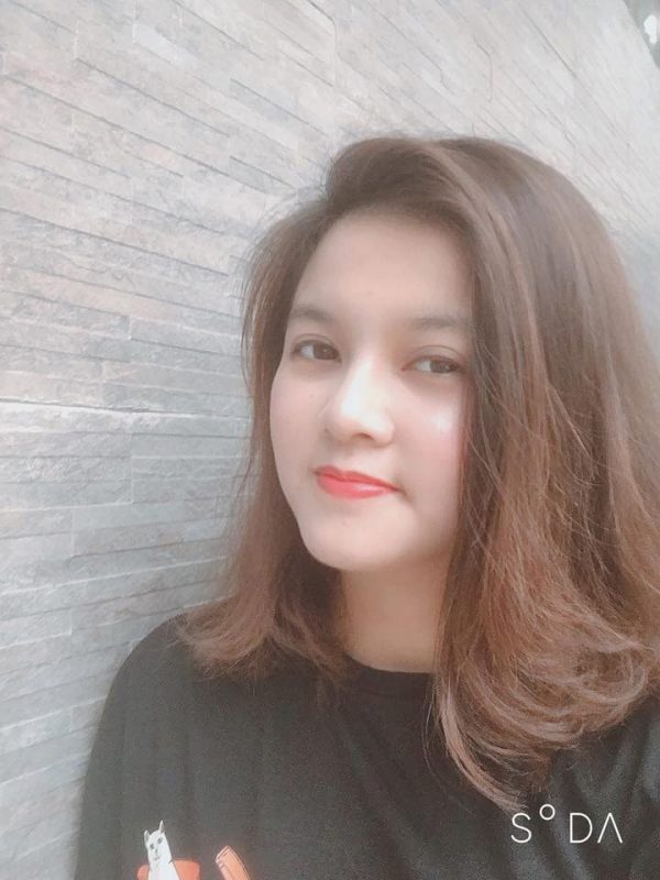 CÔ Hứa Phương Hồng