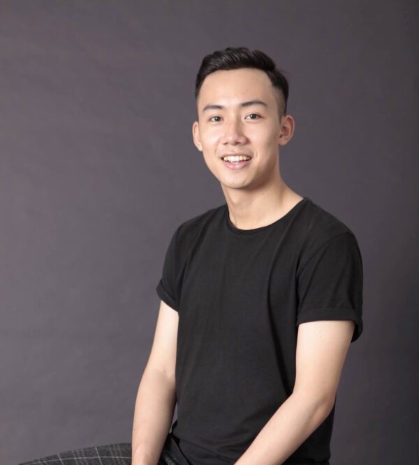THẦY Mai THẾ HOÀNG